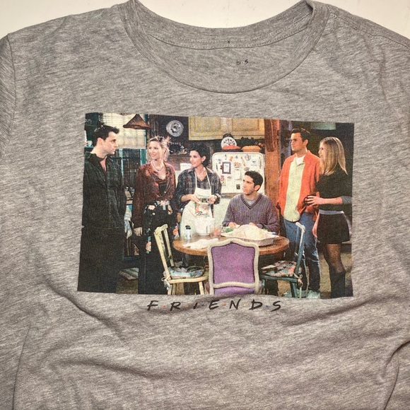 Crop Top - Picture 1 of 2